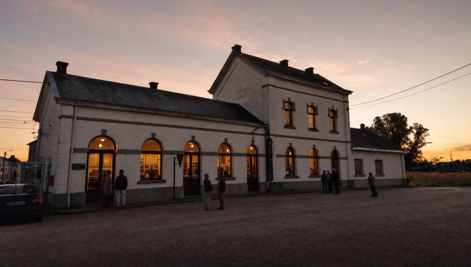 L'ancienne gare d'Haversin, aujourd'hui école et salle de concert Music Factory